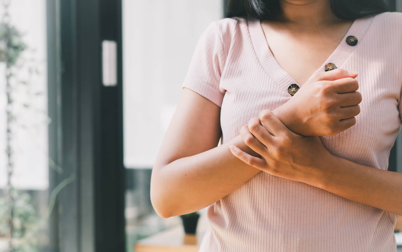 Right Arm Pain Causes, Diagnosis, and Treatment K Health